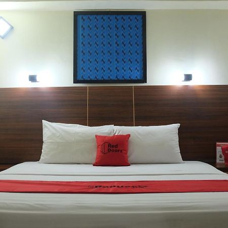 เรดดอร์ซ พลัส เนียร์ เซเนน Hotel จาการ์ตา ภายนอก รูปภาพ